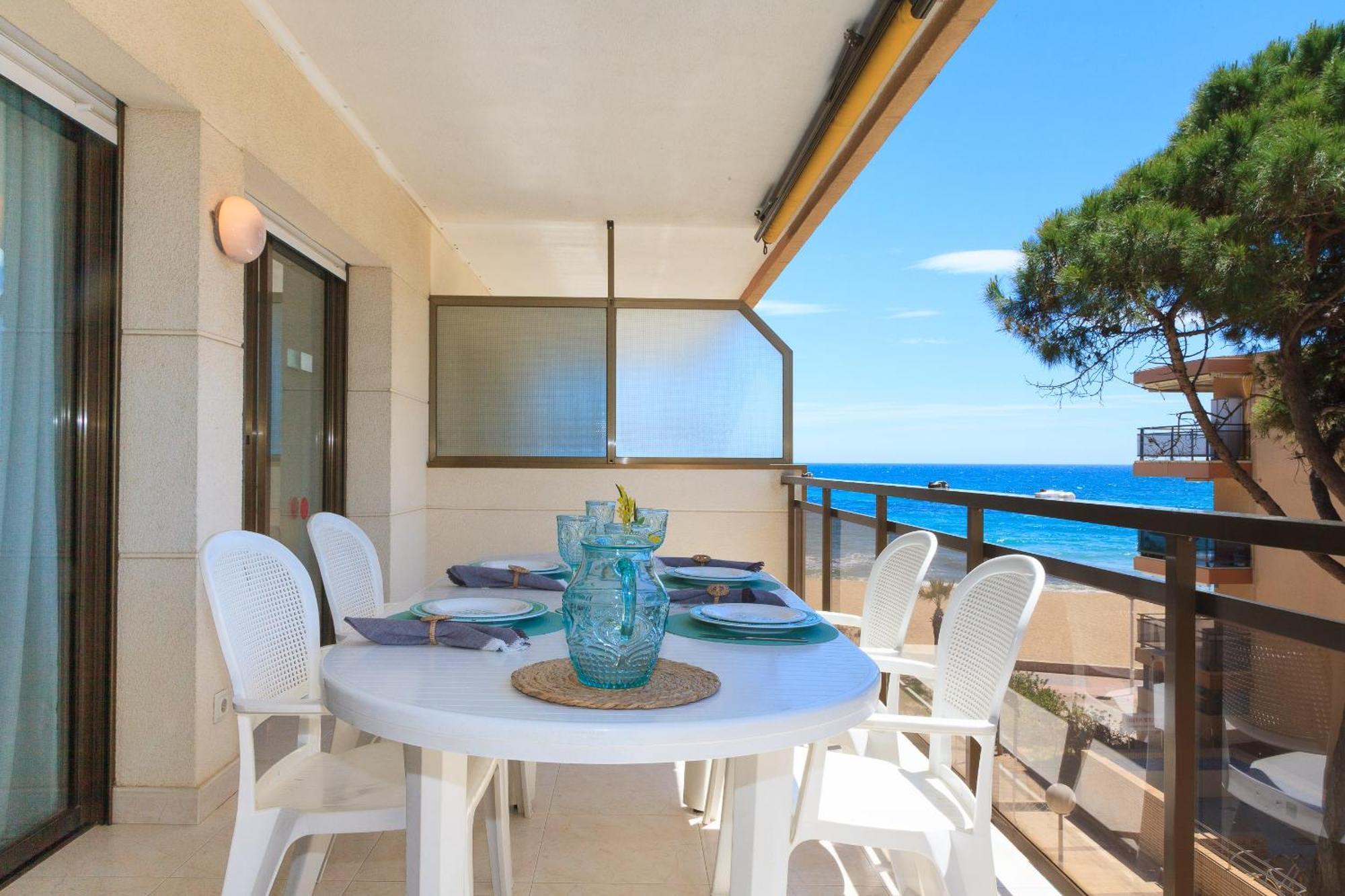 Uhc Txingudi Apartments Cambrils Kültér fotó