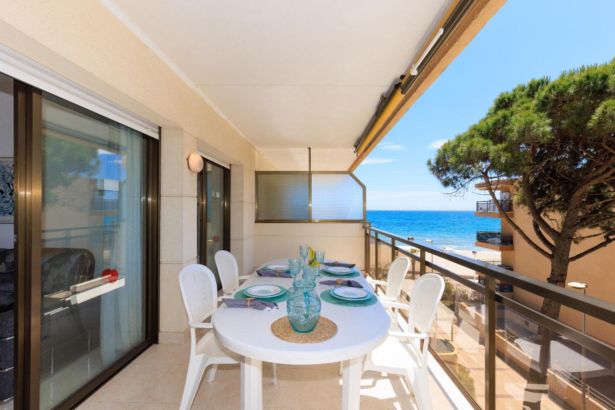 Uhc Txingudi Apartments Cambrils Kültér fotó